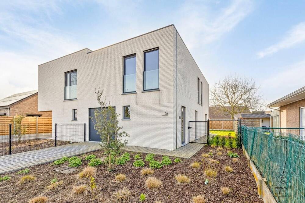 Huis te  koop in Zandhoven 2240 584000.00€ 3 slaapkamers 170.00m² - Zoekertje 1339025