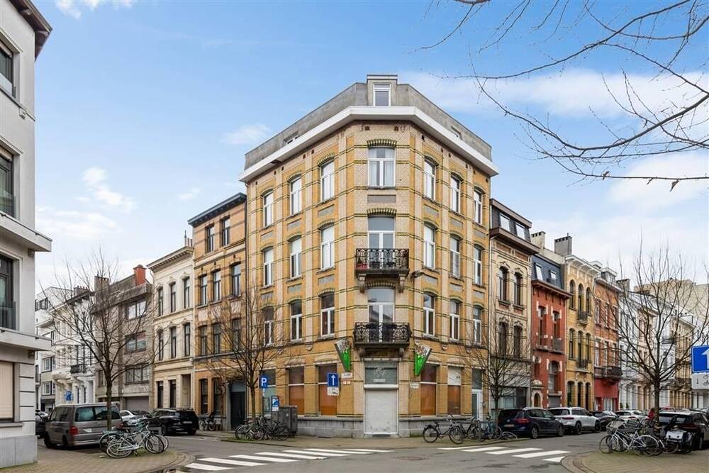 Appartementsgebouw te  koop in Antwerpen 2018 919000.00€ 4 slaapkamers 387.00m² - Zoekertje 1342502