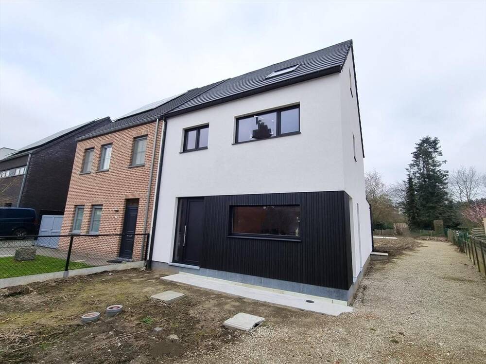 Huis te  koop in Hulshout 2235 335000.00€ 3 slaapkamers 190.00m² - Zoekertje 1348467