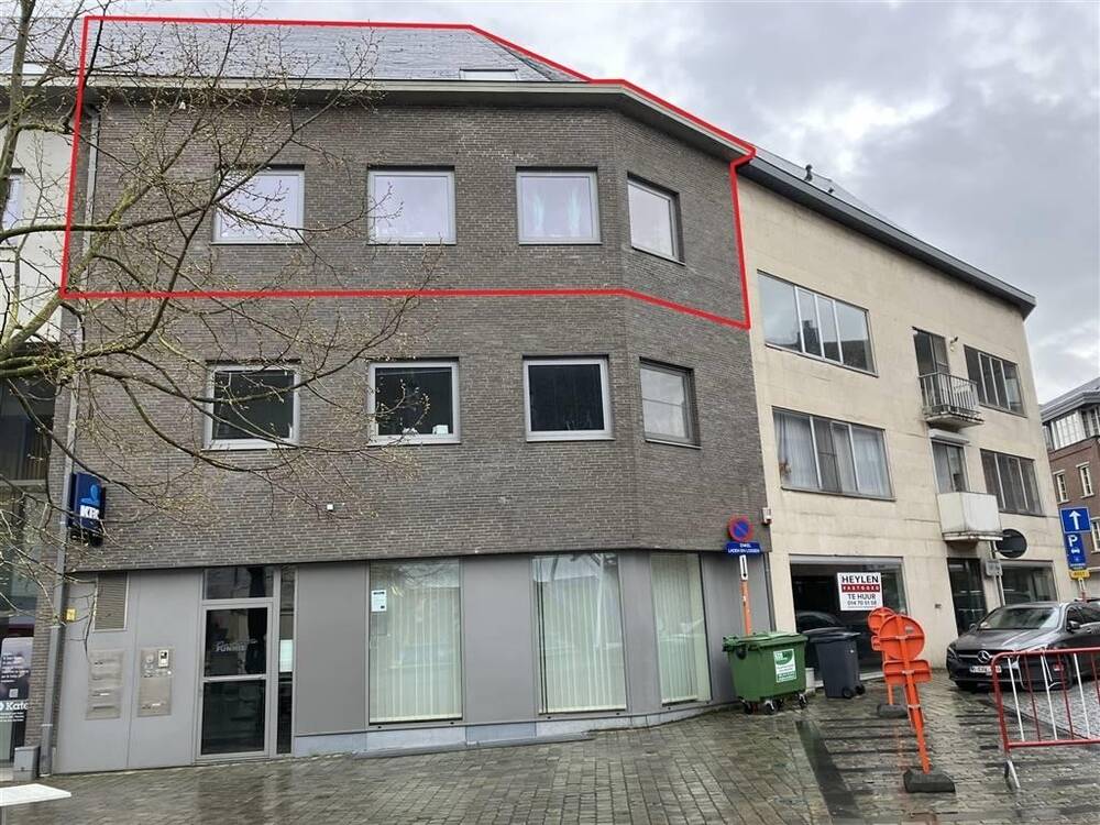 Duplex te  huur in Herentals 2200 850.00€ 2 slaapkamers 142.00m² - Zoekertje 1355158