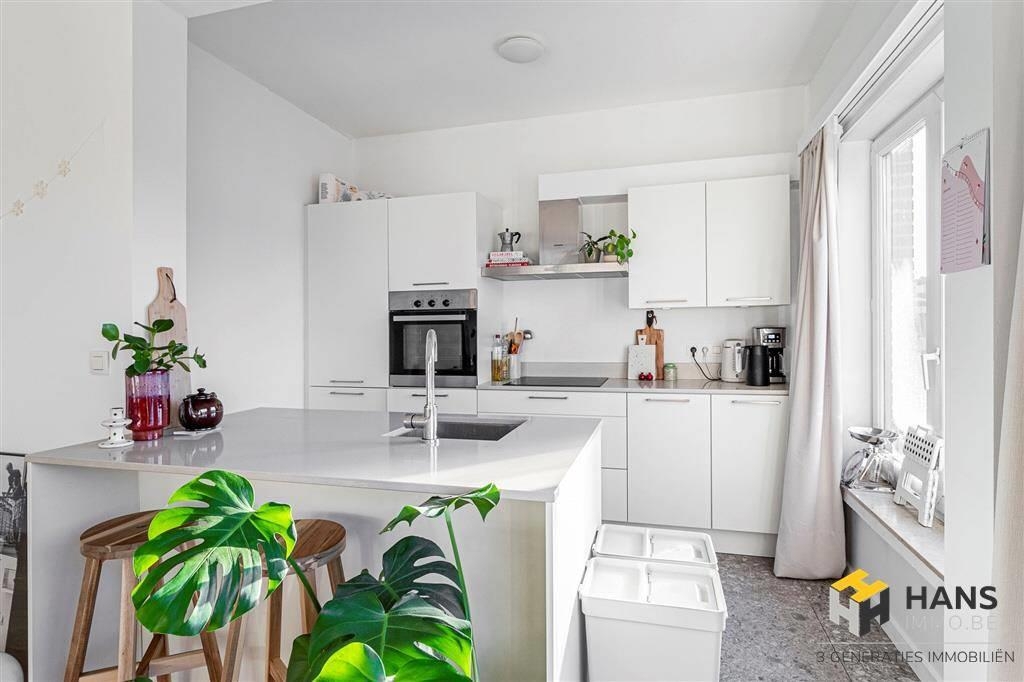 Appartement te  koop in Borgerhout 2140 289000.00€ 3 slaapkamers 91.00m² - Zoekertje 1353763