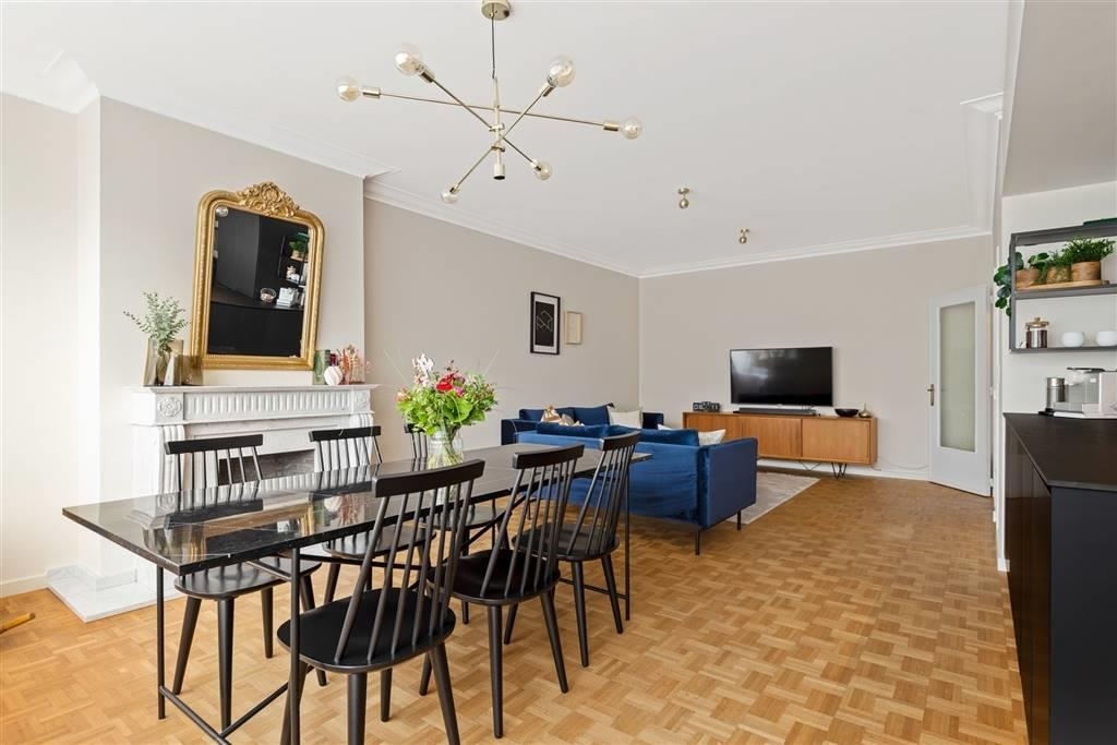 Appartement te  koop in Borgerhout 2140 269000.00€ 3 slaapkamers 111.00m² - Zoekertje 1355066