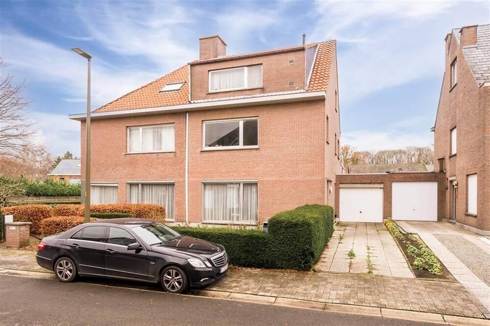 Villa te  koop in Mechelen 2800 909000.00€  slaapkamers m² - Zoekertje 1355124