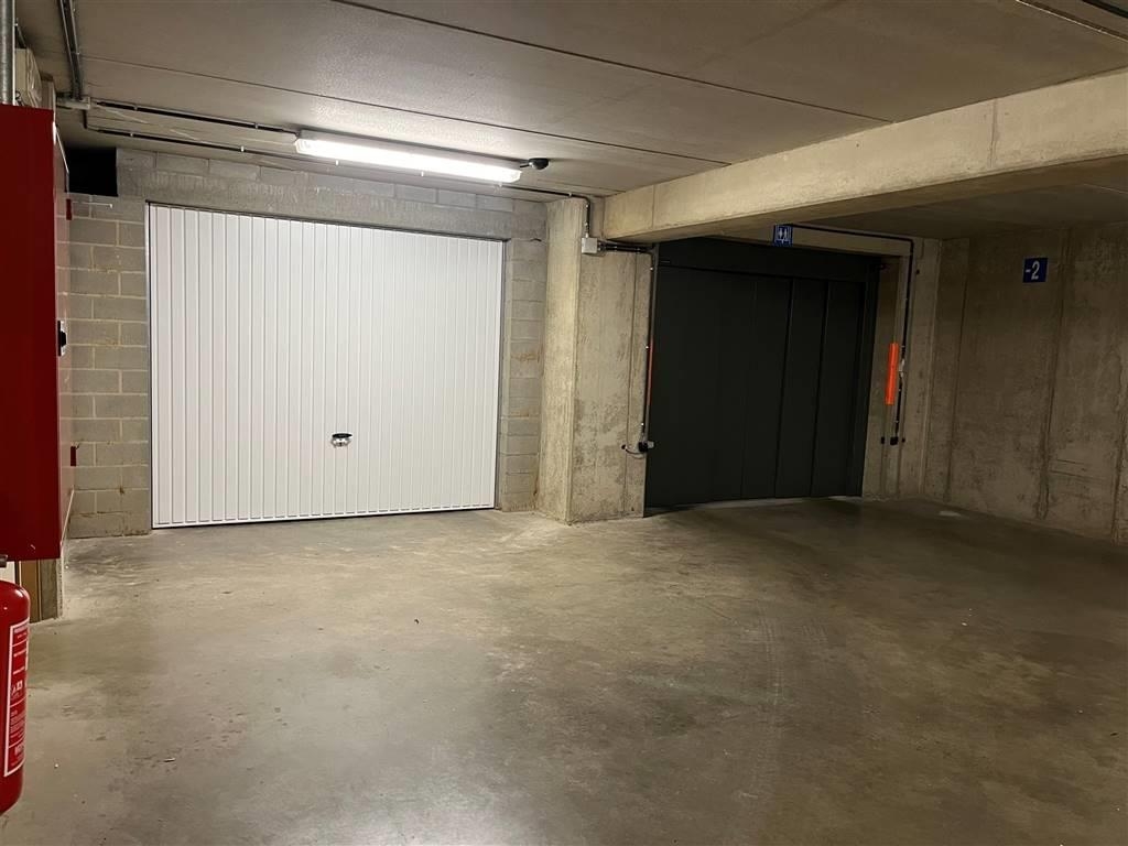 Parking & garage te  koop in Mol 2400 28000.00€  slaapkamers m² - Zoekertje 1355960