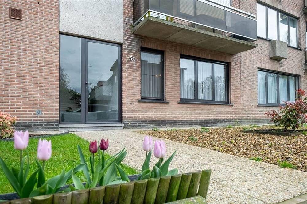 Appartement te  koop in Borsbeek 2150 235000.00€ 2 slaapkamers 95.00m² - Zoekertje 1358016
