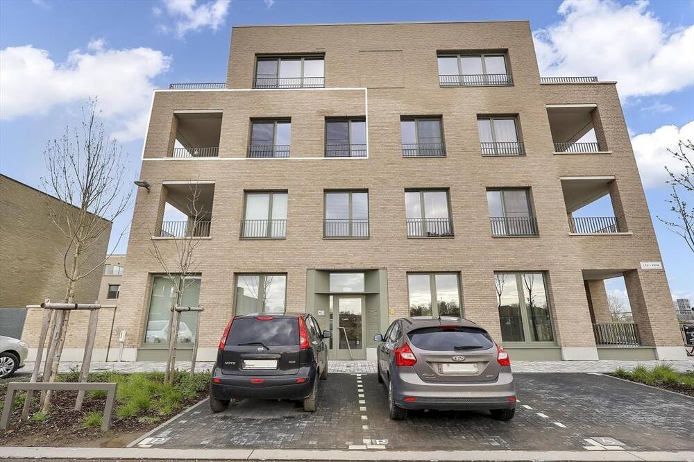 Appartement te  koop in Antwerpen 2050 330000.00€ 2 slaapkamers m² - Zoekertje 1359895