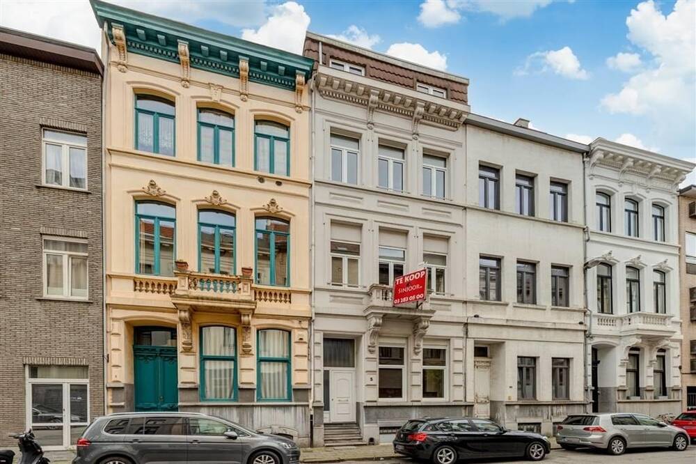 Herenhuis te  koop in Antwerpen 2018 575000.00€ 6 slaapkamers 235.00m² - Zoekertje 1359116