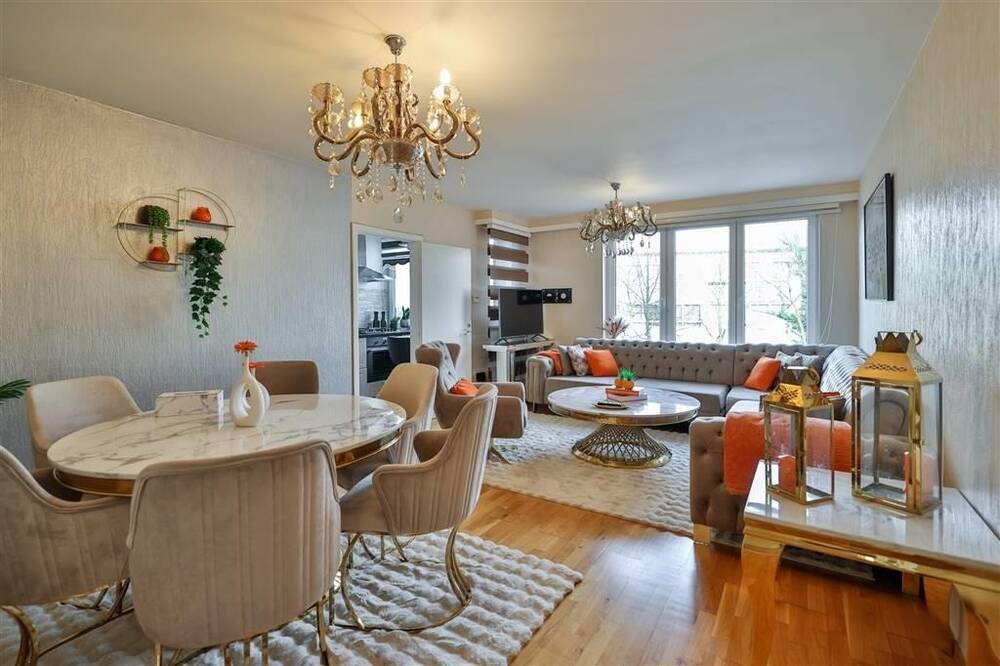 Appartement te  koop in Borgerhout 2140 179000.00€ 2 slaapkamers 66.00m² - Zoekertje 1379679