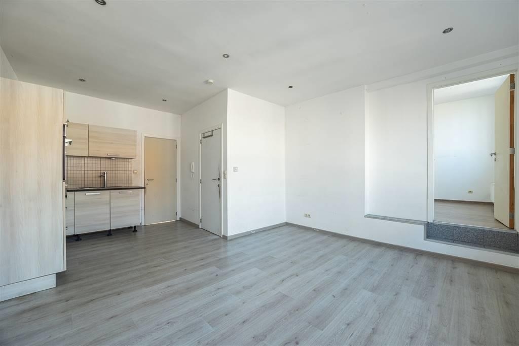Appartement te  koop in Antwerpen 2060 139000.00€ 2 slaapkamers 56.00m² - Zoekertje 1379644
