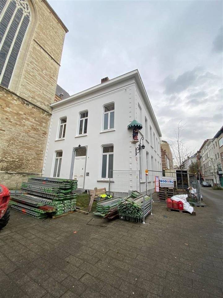 Appartement te  huur in Antwerpen 2000 360.00€ 1 slaapkamers 13.00m² - Zoekertje 1381252
