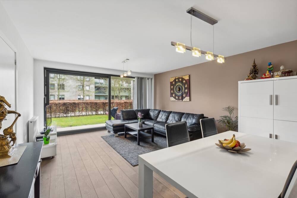 Appartement te  koop in Wijnegem 2110 275000.00€ 2 slaapkamers 95.00m² - Zoekertje 1382498
