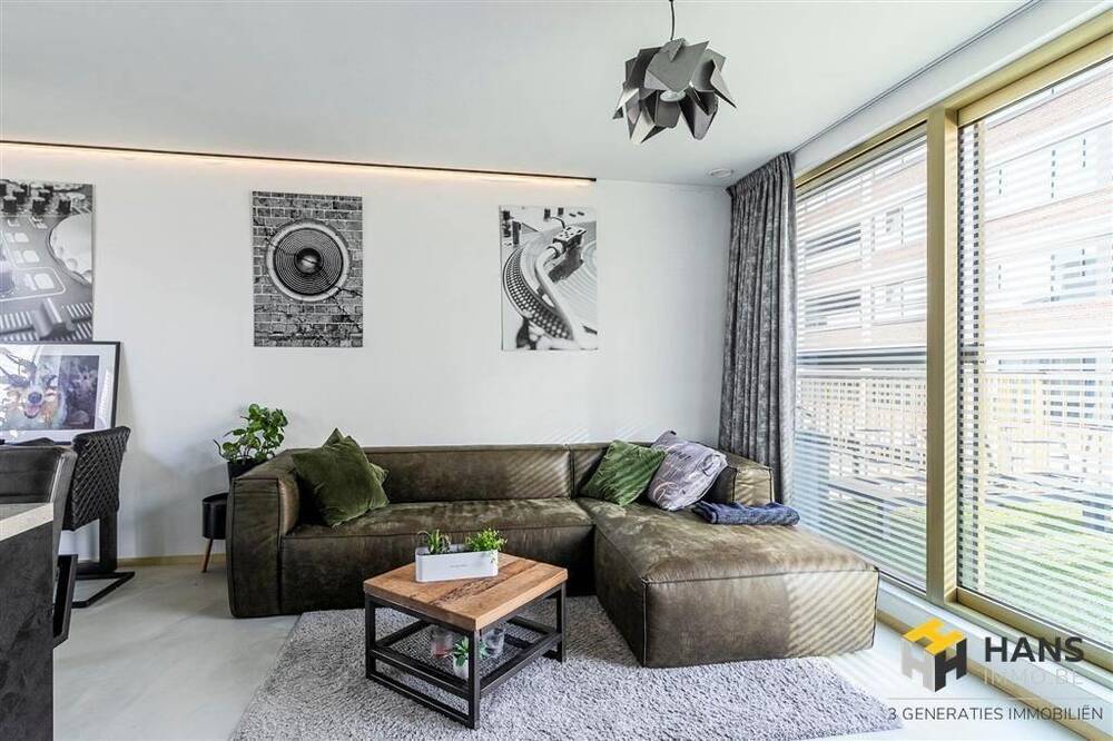 Appartement te  koop in Antwerpen 2060 359000.00€ 2 slaapkamers 76.00m² - Zoekertje 1383779
