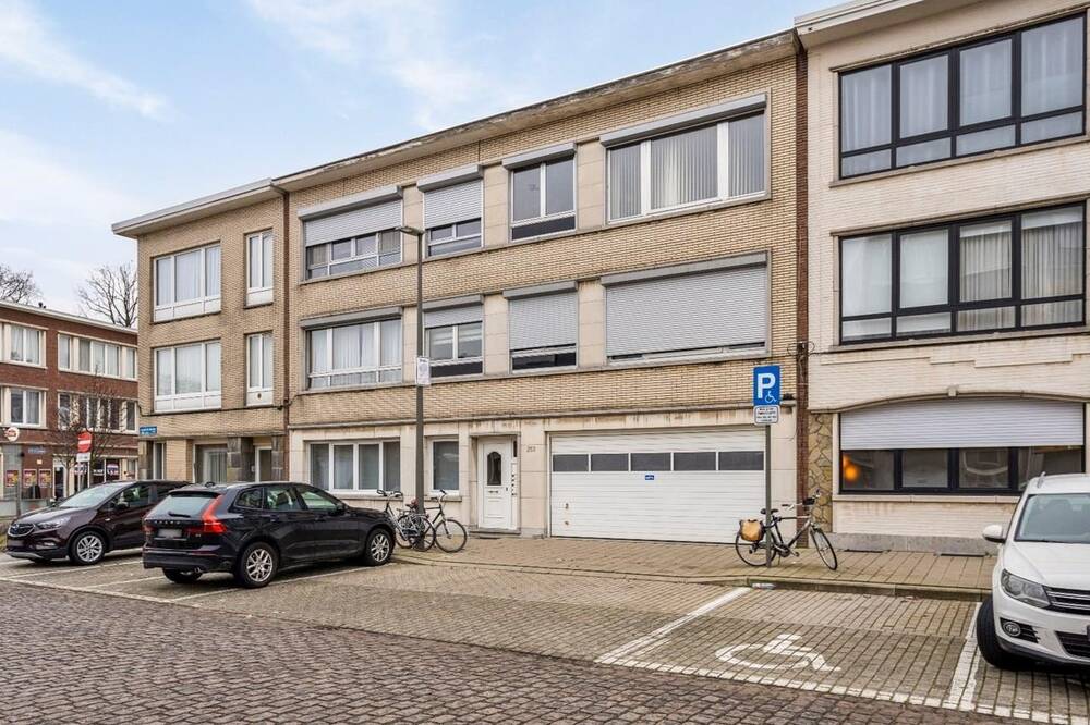 Huis te  koop in Wilrijk 2610 199000.00€ 2 slaapkamers 88.00m² - Zoekertje 1386242