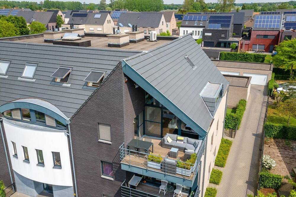 Penthouse te  in Minderhout 2322 695000.00€ 4 slaapkamers 245.00m² - Zoekertje 1386230