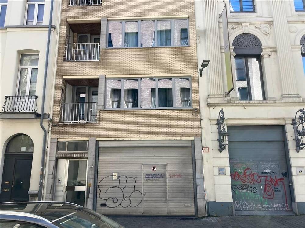 Parking & garage te  koop in Antwerpen 2000 25000.00€  slaapkamers m² - Zoekertje 1390040