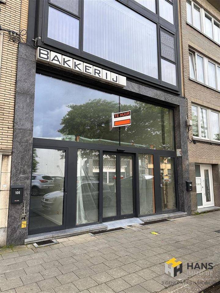 Handelszaak te in Deurne 2100 2500.00€ slaapkamers 250.00m² - Zoekertje 76567