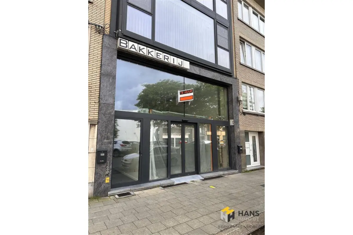Handelszaak te  huur in Deurne 2100 2500.00€  slaapkamers 250.00m² - Zoekertje 76567