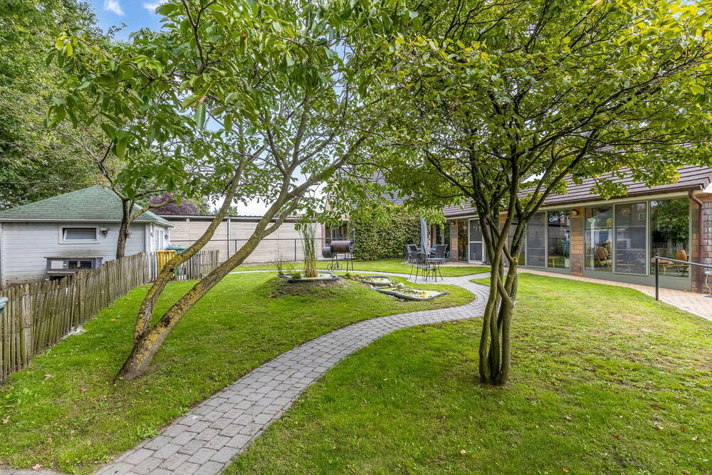 Huis te koop in Hulshout 2235 449000.00€ 5 slaapkamers 320.00m² - Zoekertje 280057