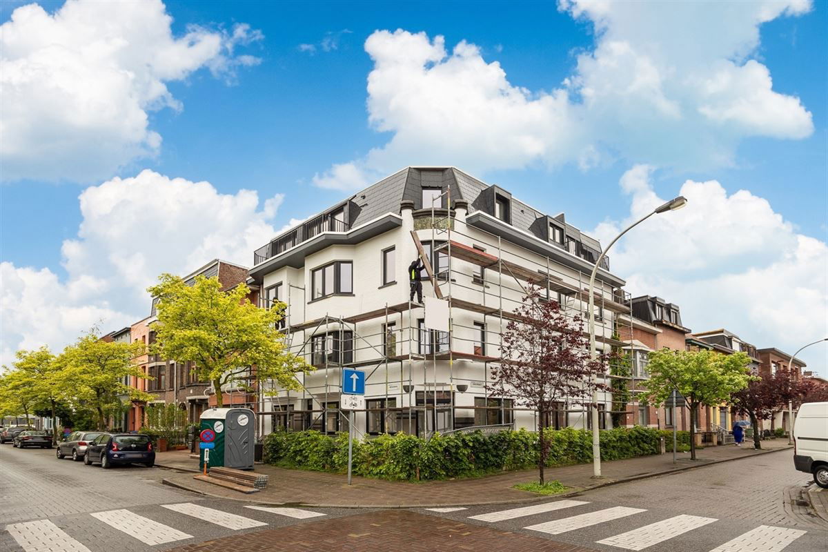 Commerciële ruimte te koop in Merksem 2170 1595000.00€ 8 slaapkamers 605.00m² - Zoekertje 280482