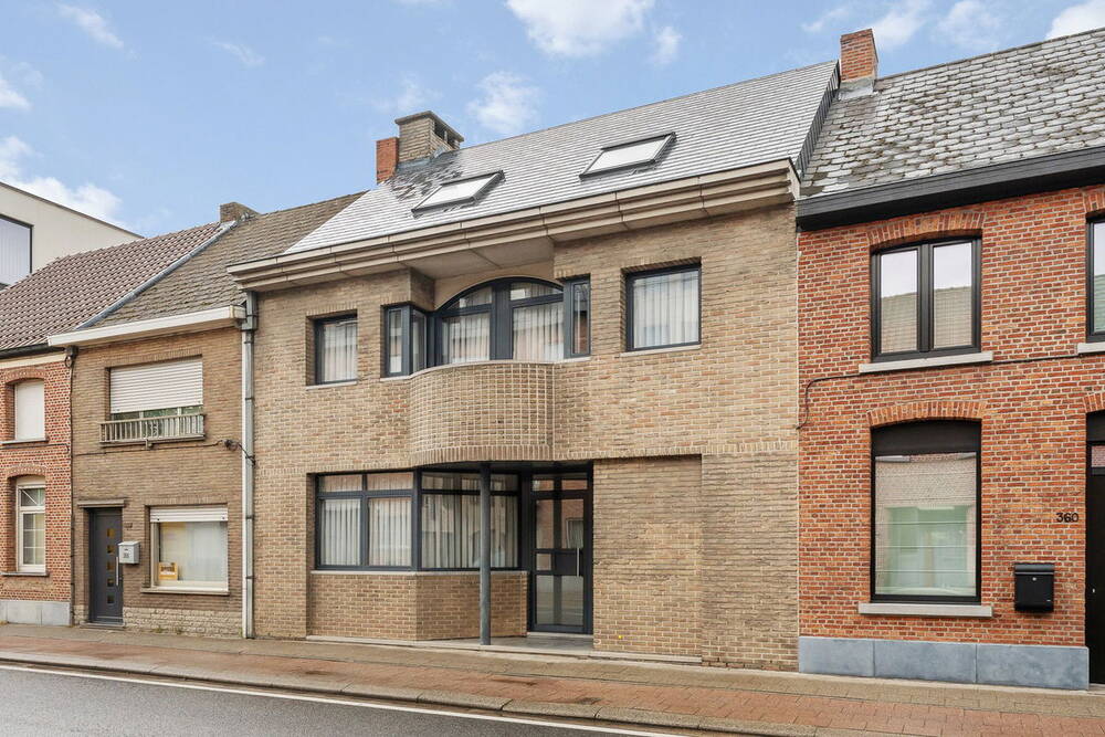 Huis te  koop in Putte 2580 399000.00€ 2 slaapkamers 228.00m² - Zoekertje 282053