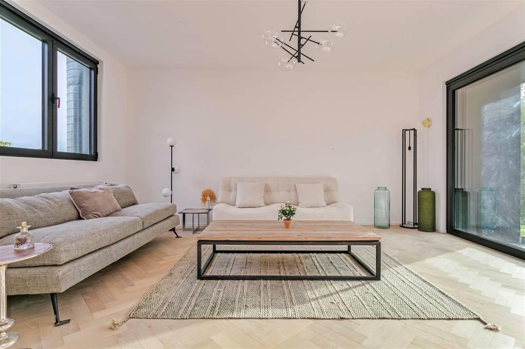 Appartement te koop in Berchem 2600 575000.00€ 3 slaapkamers 140.00m² - Zoekertje 129238
