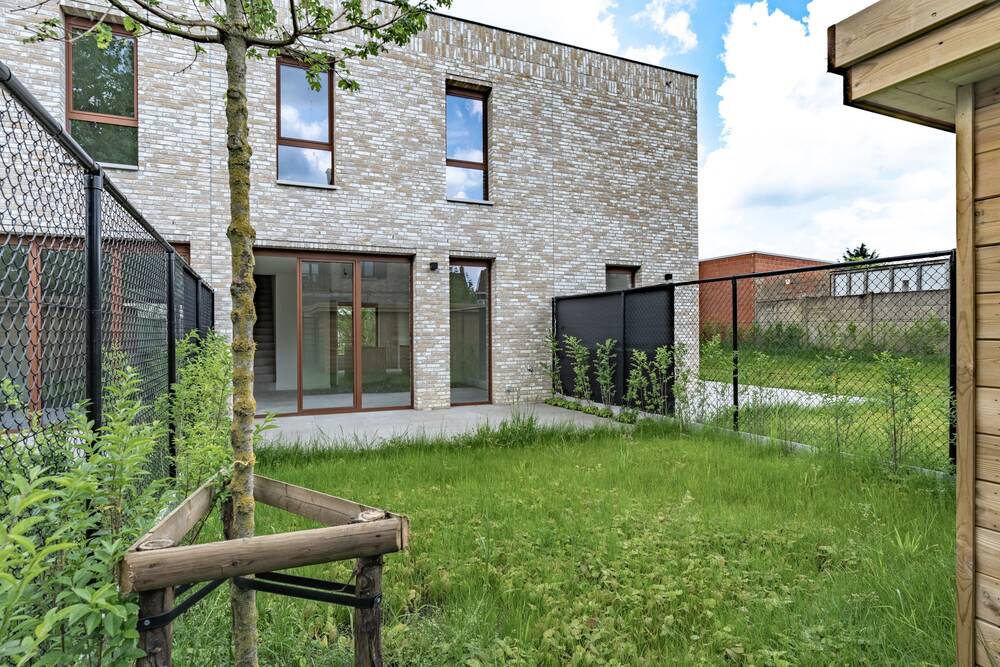 Huis te koop in Oud-Turnhout 2360 330000.00€ 3 slaapkamers 127.26m² - Zoekertje 154234