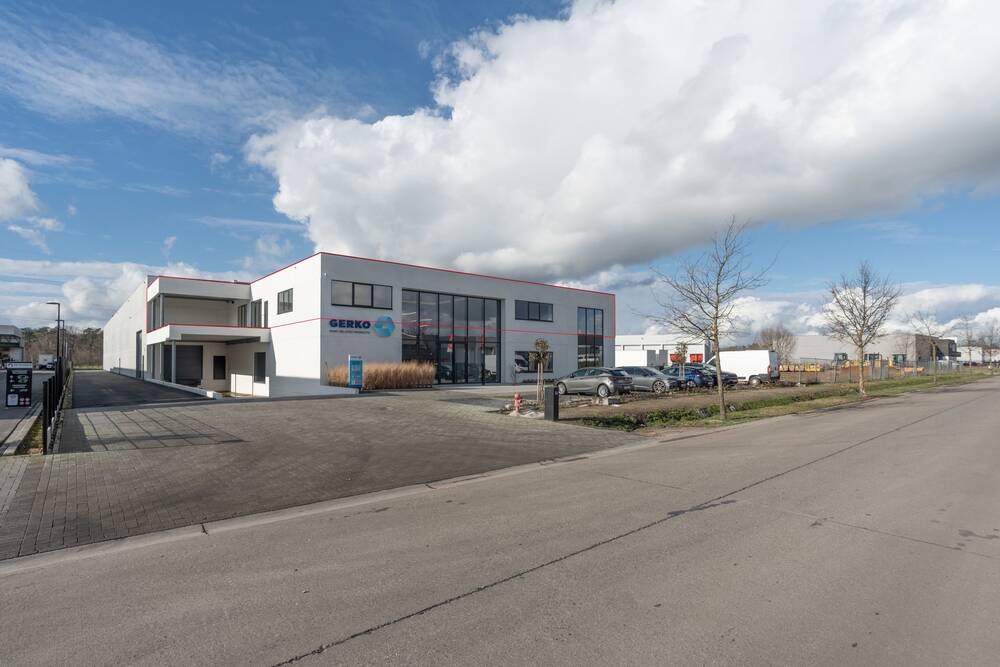 Handelszaak te in Beerse 2340 2200.00€ slaapkamers 253.00m² - Zoekertje 159892