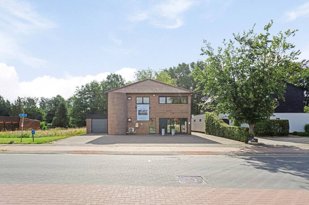 Huis te  koop in Olmen 2491 525000.00€ 2 slaapkamers 262.00m² - Zoekertje 169594