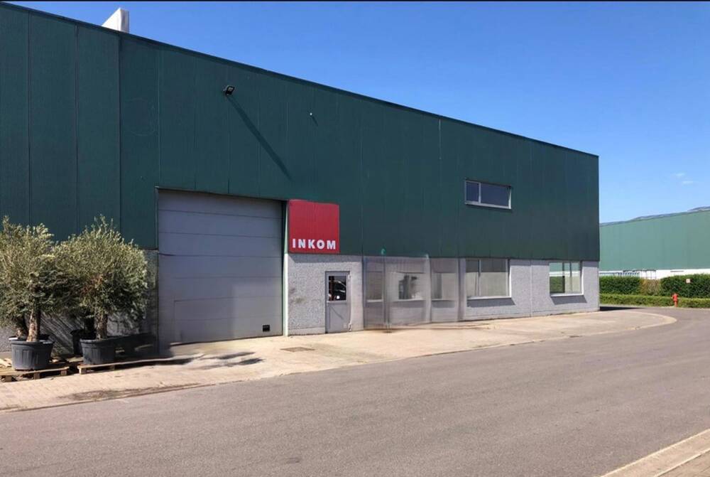 Handelszaak te  huur in Wommelgem 2160 4500.00€  slaapkamers 674.00m² - Zoekertje 193125