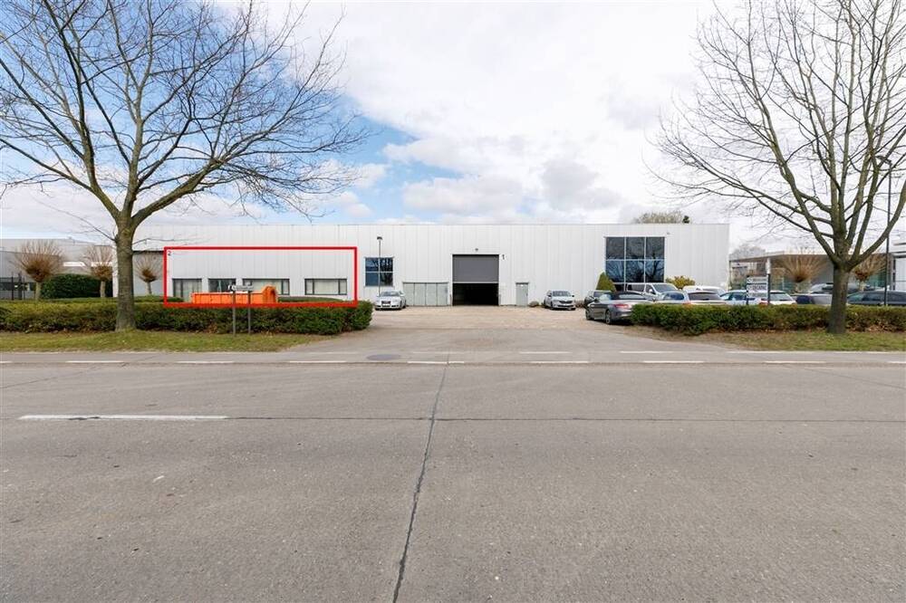 Handelszaak te huur in Herentals 2200 1800.00€ slaapkamers 220.00m² - Zoekertje 214004