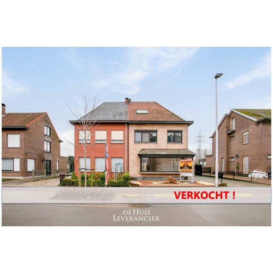 Huis te  koop in Aartselaar 2630 499000.00€ 4 slaapkamers 218.00m² - Zoekertje 226136