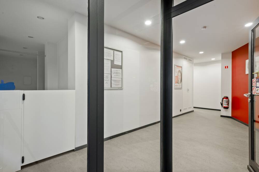 Handelszaak te  koop in Boom 2850 95000.00€ 0 slaapkamers 89.00m² - Zoekertje 284468