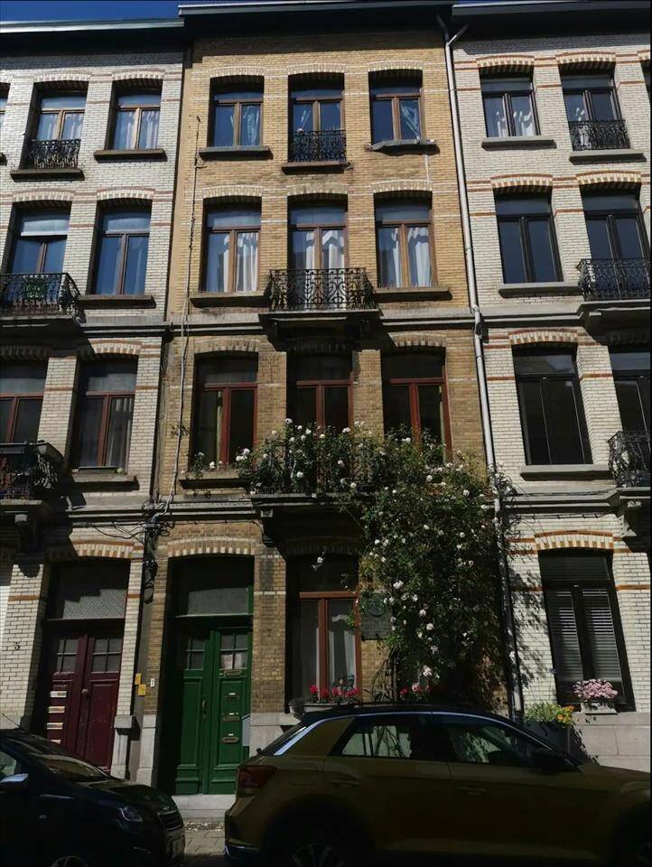 Appartement te huur in Borgerhout 2140 1200.00€ slaapkamers m² - Zoekertje 308814