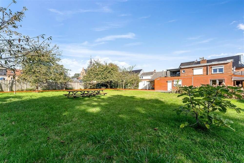 Appartement te koop in Balen 2490 339000.00€ 3 slaapkamers 261.00m² - Zoekertje 313534