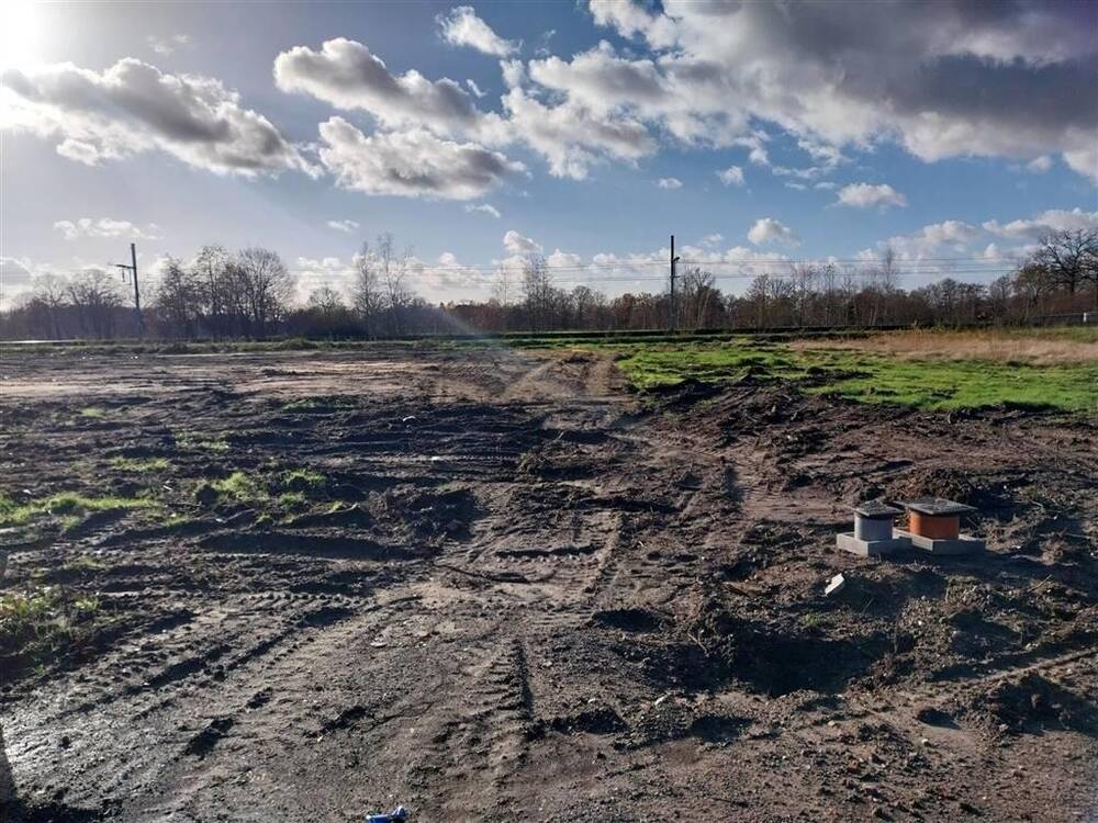 Grond te koop in Balen 2490 140000.00€ slaapkamers m² - Zoekertje 328983