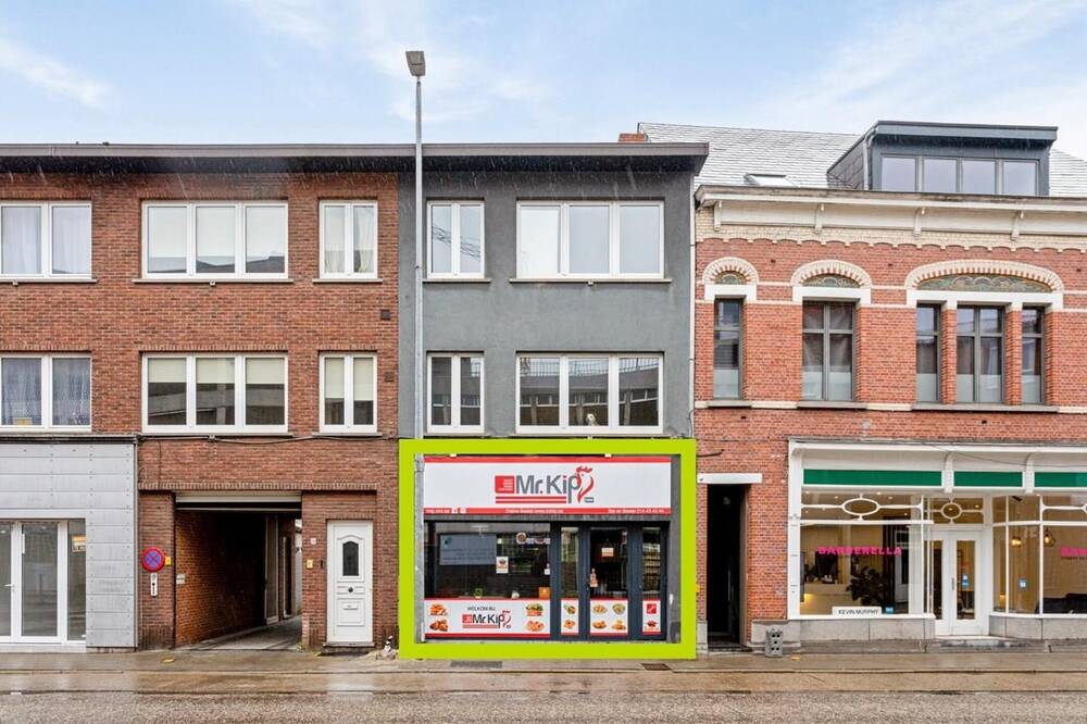 Appartementsgebouw te koop in Mol 2400 195000.00€ slaapkamers m² - Zoekertje 331786