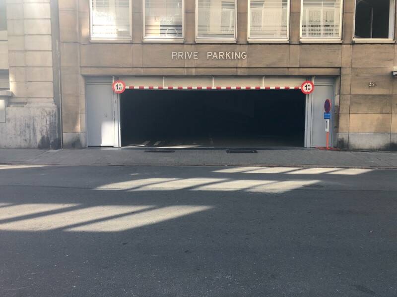Parking te huur in Antwerpen 2000 119.00€ slaapkamers m² - Zoekertje 341677