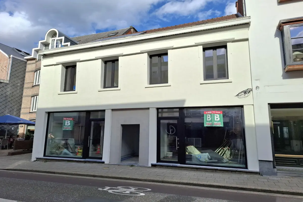 Handelszaak te  huur in Geel 2440 1150.00€  slaapkamers 130.00m² - Zoekertje 345717