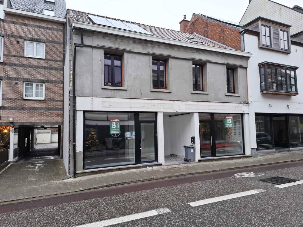 Handelszaak te  huur in Geel 2440 1150.00€  slaapkamers 130.00m² - Zoekertje 345717