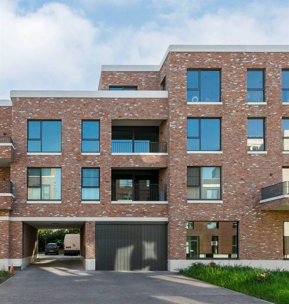Parking & garage te  koop in Herentals 2200 22000.00€  slaapkamers m² - Zoekertje 350848