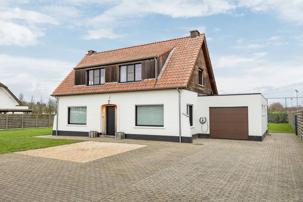 Huis te koop in Beerse 2340 449000.00€ 2 slaapkamers 165.00m² - Zoekertje 429598