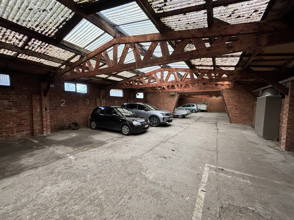 Parking & garage te koop in Mechelen 2800 329000.00€ slaapkamers m² - Zoekertje 357676