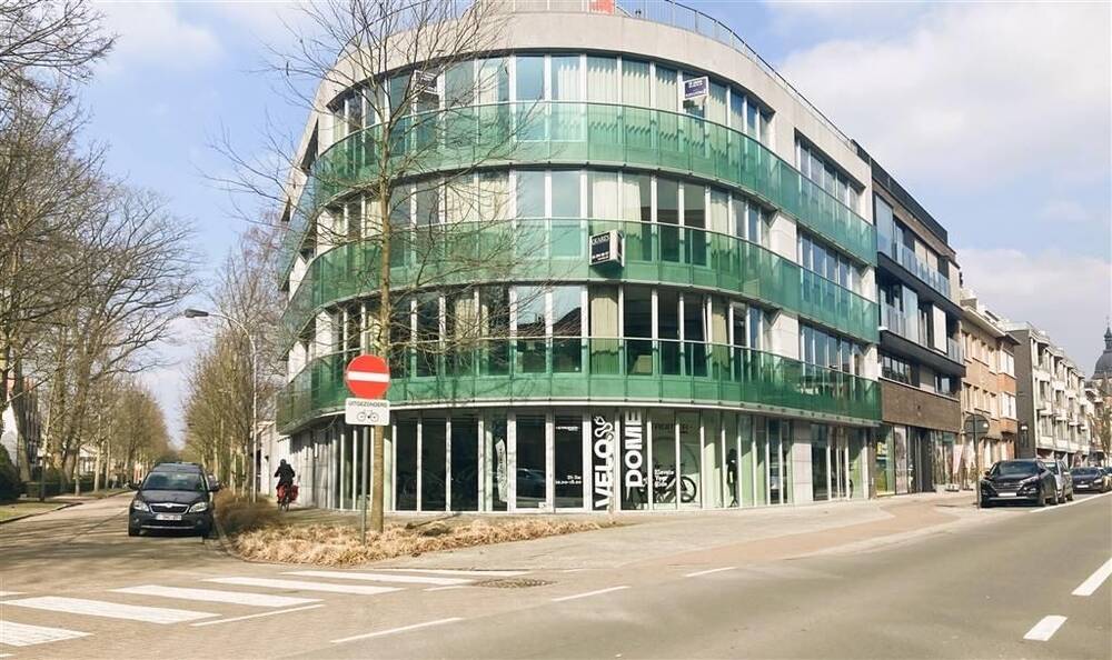 Handelszaak te huur in Brasschaat 2930 5950.00€ slaapkamers m² - Zoekertje 361246
