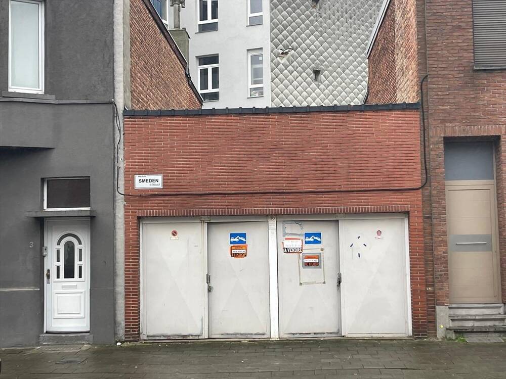 Grond te  koop in Wilrijk 2610 180000.00€  slaapkamers m² - Zoekertje 368732