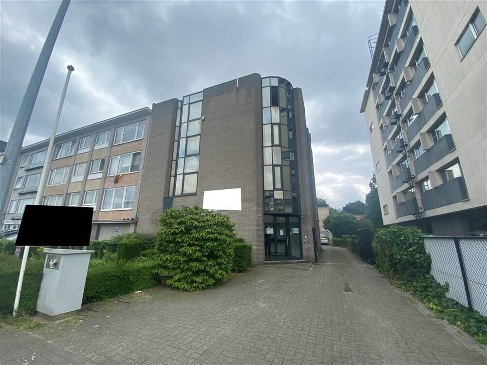 Handelszaak te huur in Deurne 2100 1150.00€ slaapkamers 162.00m² - Zoekertje 370353