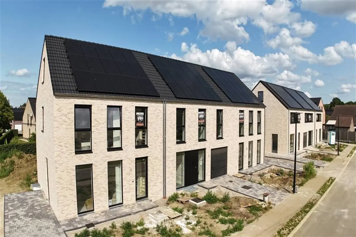 Huis te  koop in Hulshout 2235 405666.00€ 3 slaapkamers 169.00m² - Zoekertje 427837