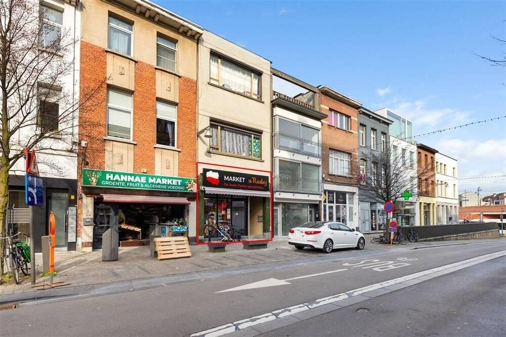 Handelszaak te koop in Berchem 2600 335000.00€ slaapkamers 145.00m² - Zoekertje 384252