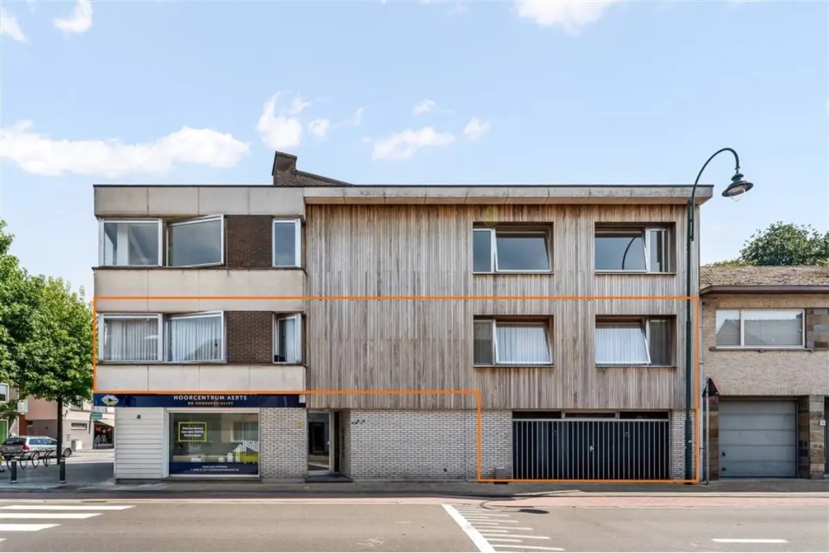 Appartement te  koop in Balen 2490 399000.00€ 4 slaapkamers 295.00m² - Zoekertje 384613