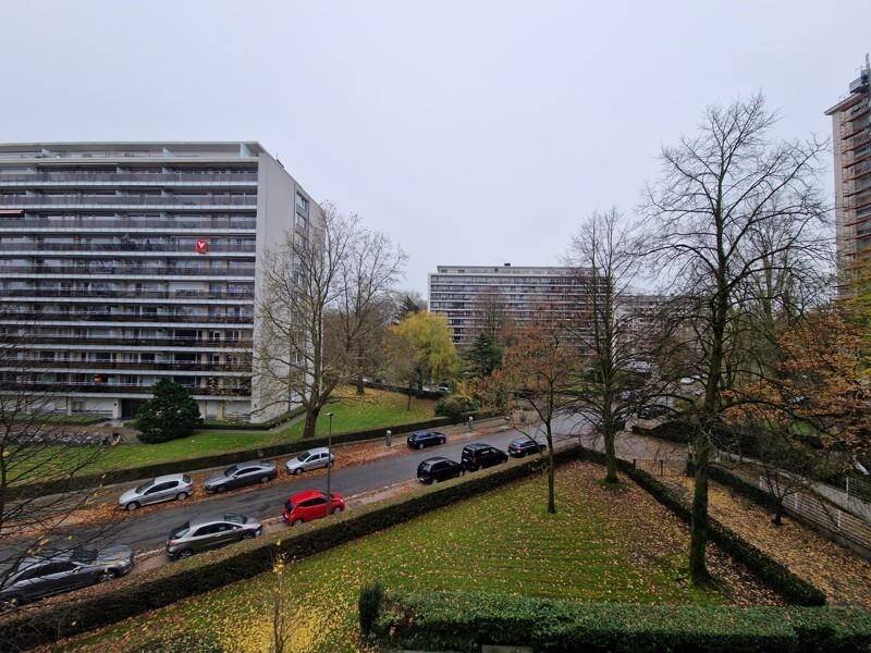 Appartement te koop in Berchem 2600 249950.00€ 2 slaapkamers m² - Zoekertje 387170