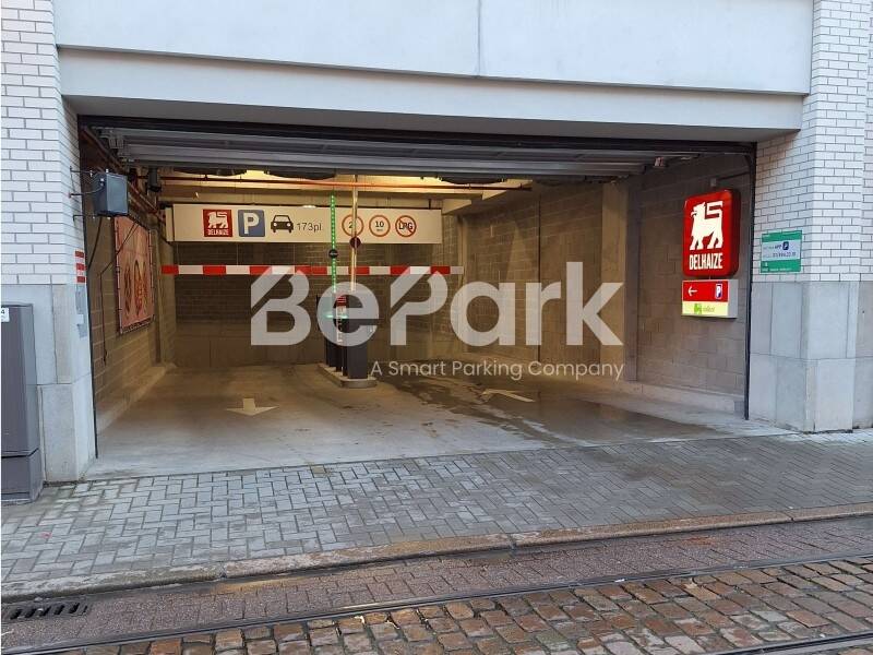 Parking & garage te huur in Antwerpen 2018 129.00€ slaapkamers m² - Zoekertje 388767